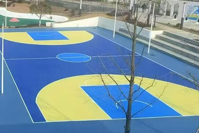 平凉市足球场人造草坪透气型塑胶跑道 - 一站式服务